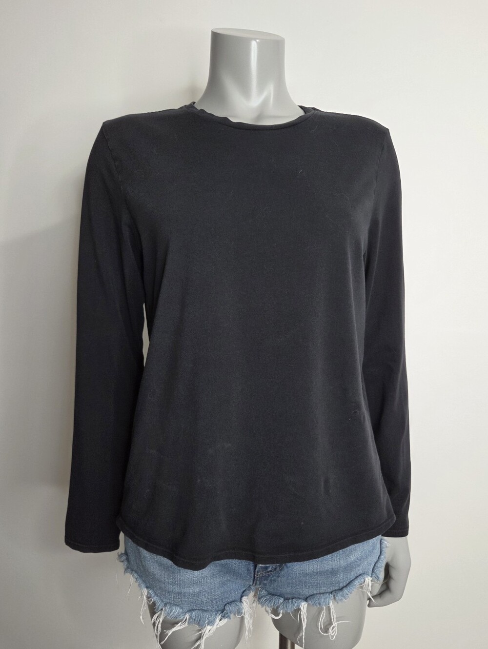Lululemon Black Long Sleeve Crewneck Top Size M